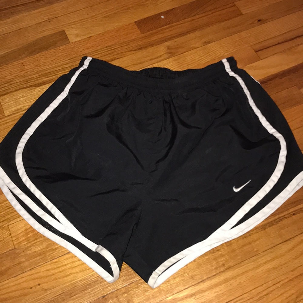 Women’s Nike Tempo Running Shorts